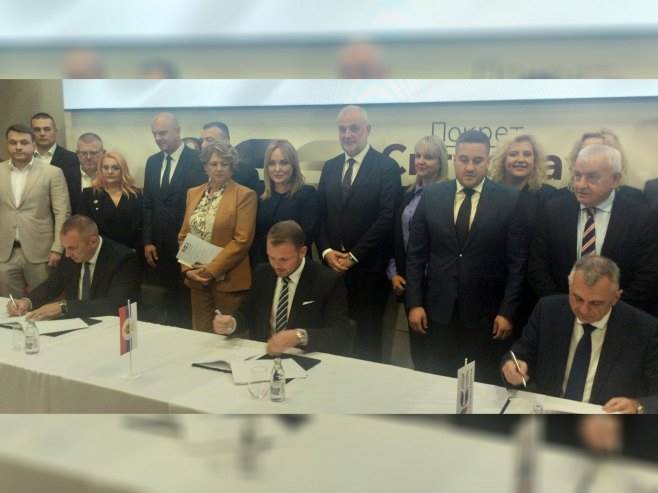  Potpisan sporazum za Pokret sigurna Srpska 