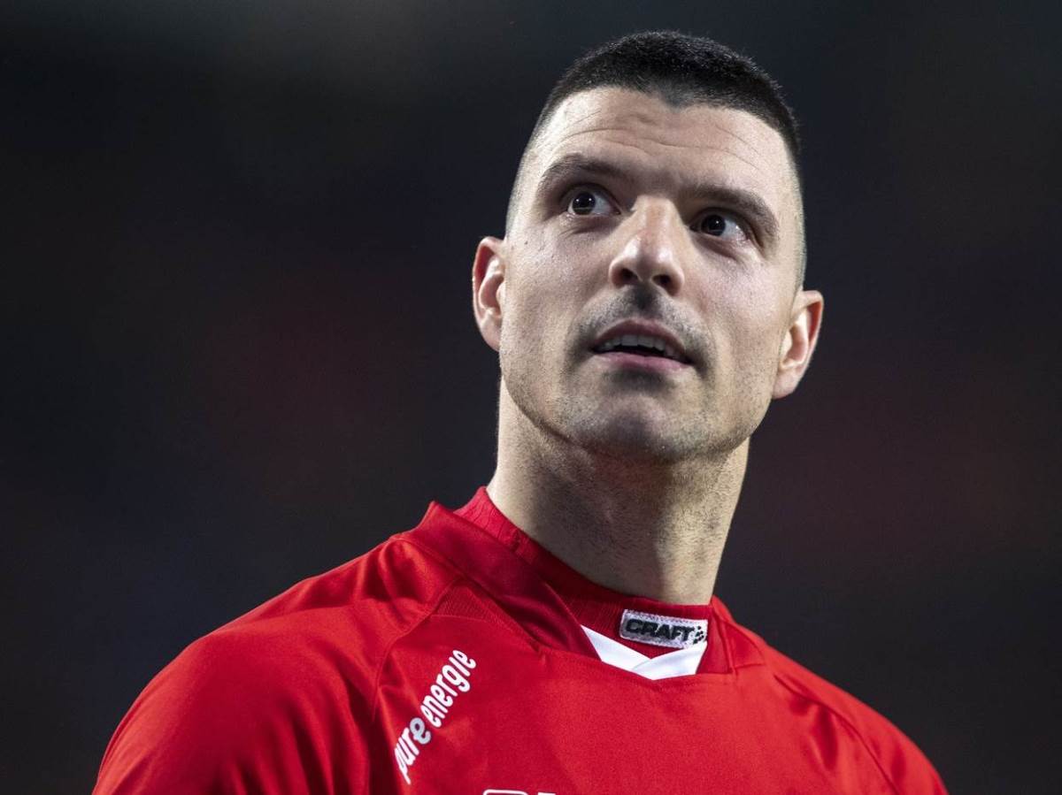  haris vuckic znam da sam za neke izdajnik 