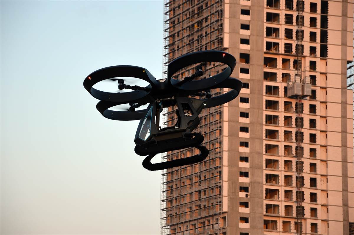  Kinezi predstavili leteći automobil 