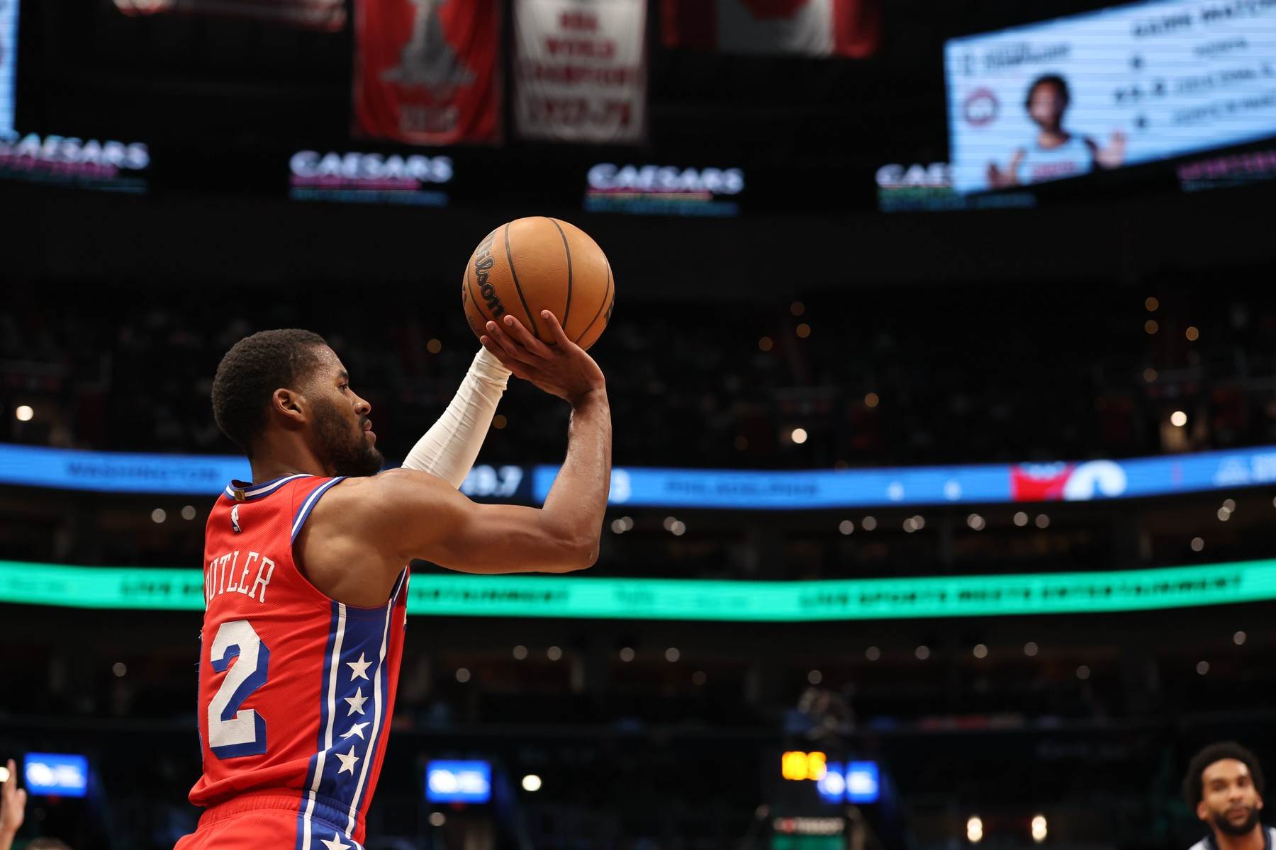  dzered batler prelazi u olimpijakos a ne u zvezdu 