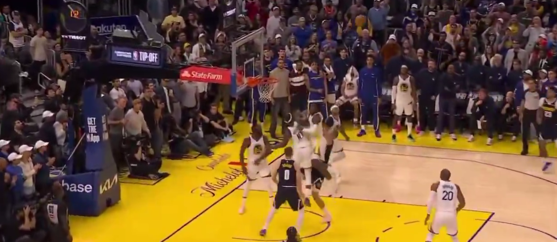  da li je bio faul nad nikolom jokicem 