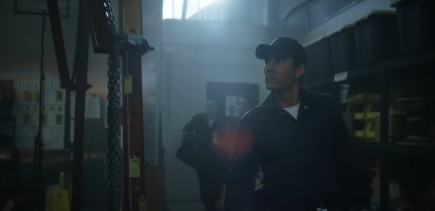  Serija Travelers ponovo popularna 