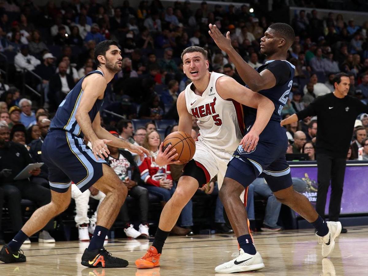  Nikola Jović dao 24 poena u pobjedi Majamija protiv Memfisa 