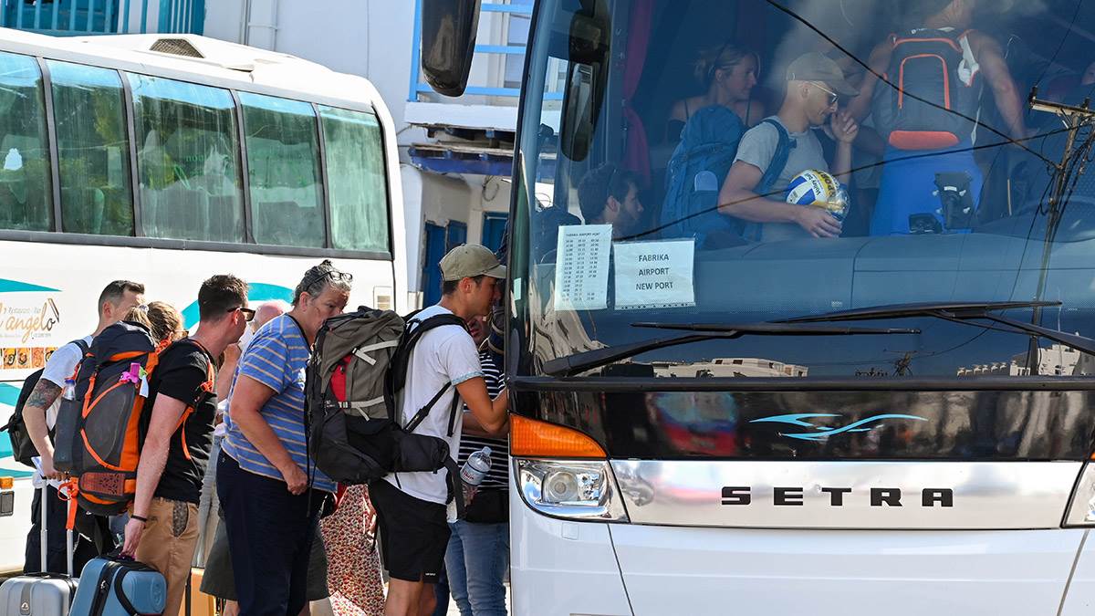 EES sistem napravio gužve na granicama za autobuse 
