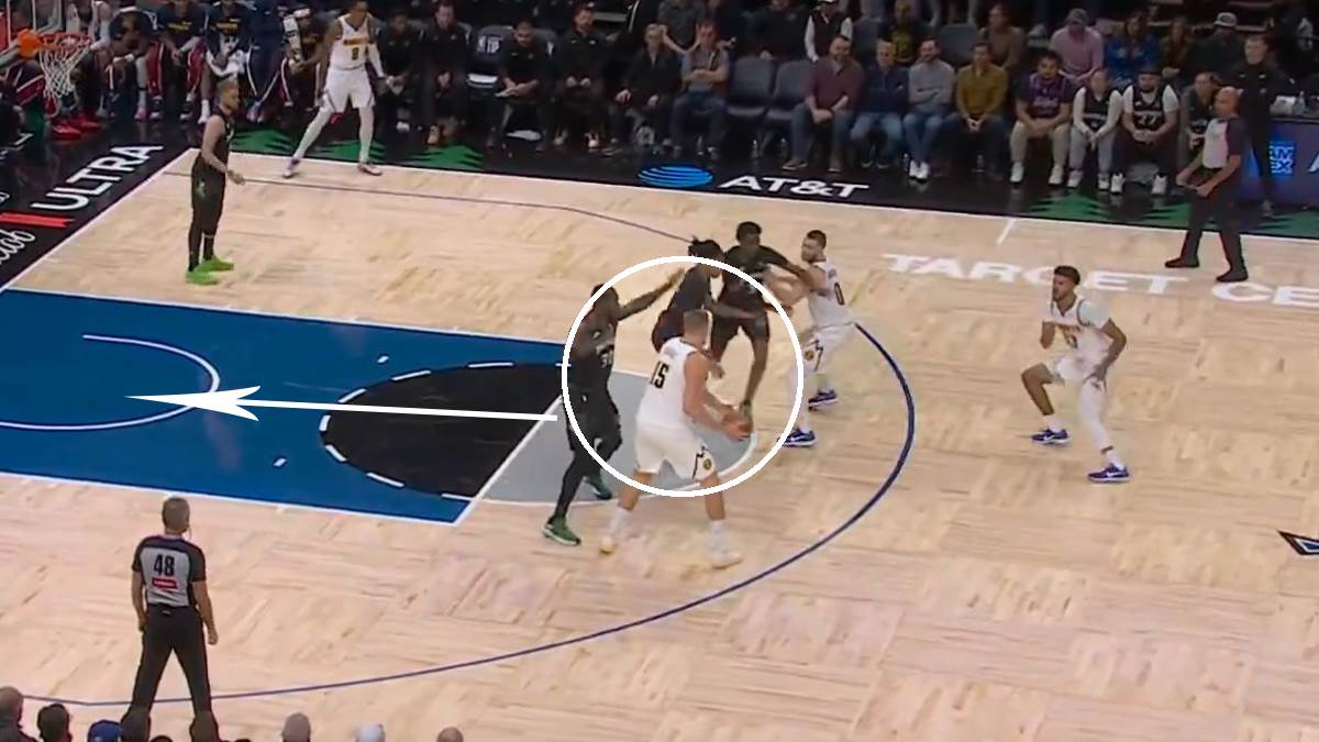  Nikola Jokić asistencija za Kema Džonsona 