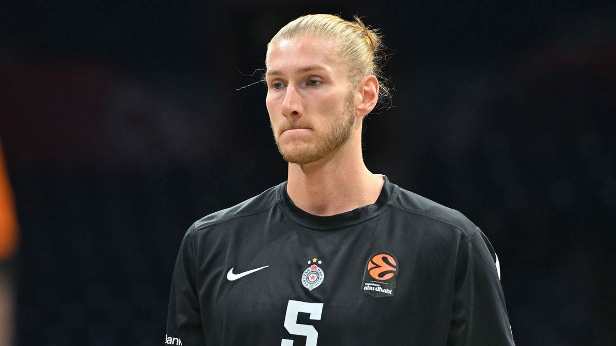  Dilan Osetkovski o Partizanu  