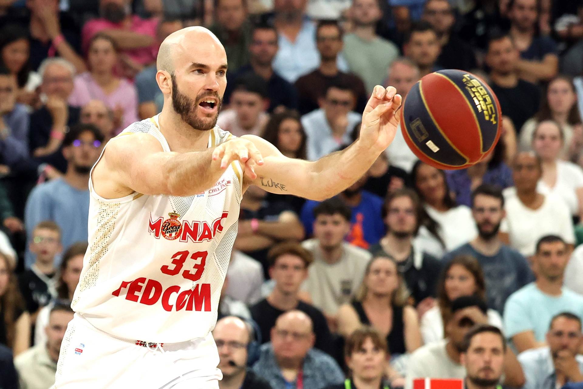  Nik Kalates u Partizanu  