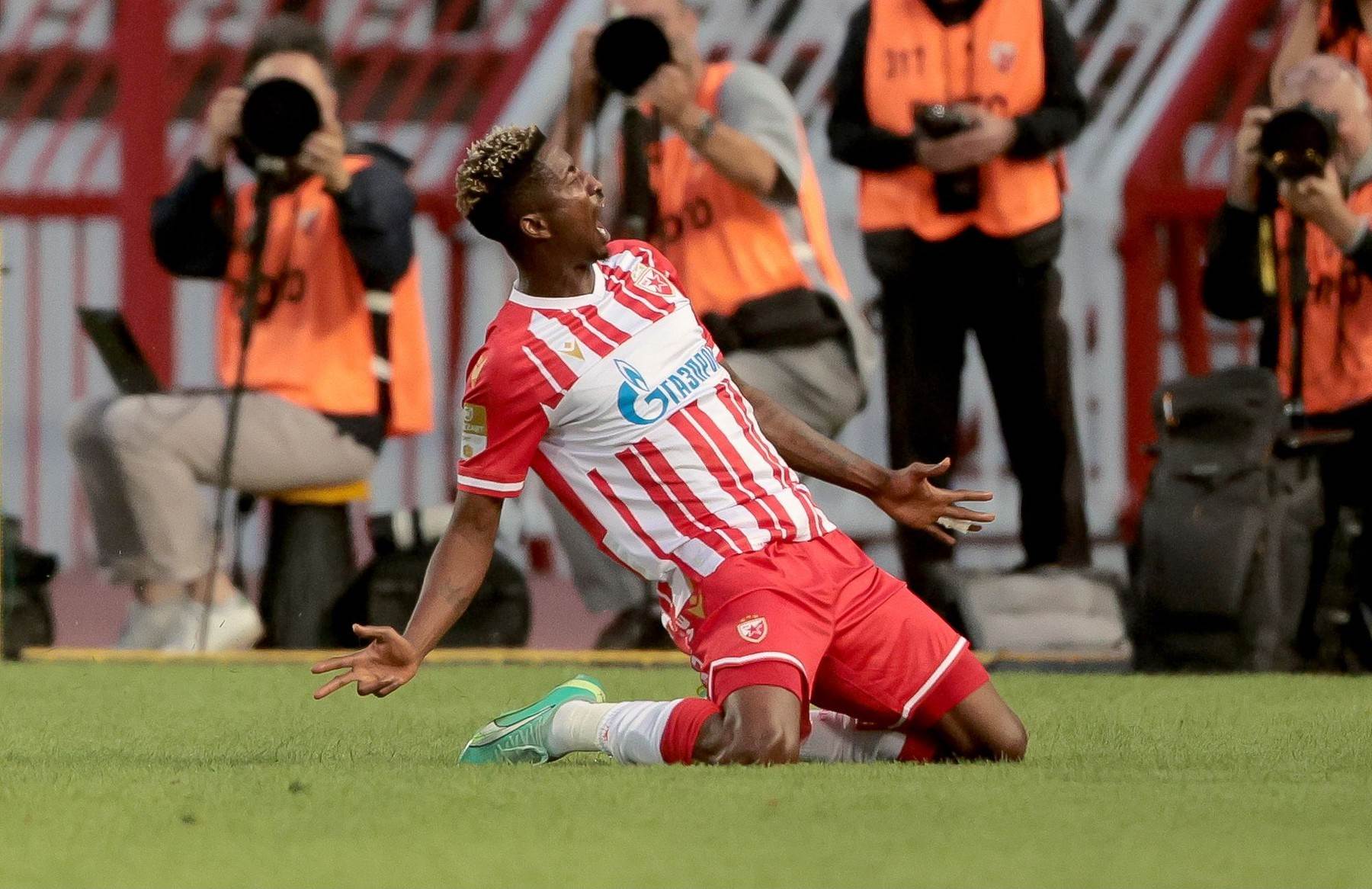  Piter Olajnika htio da igra za Albaniju 