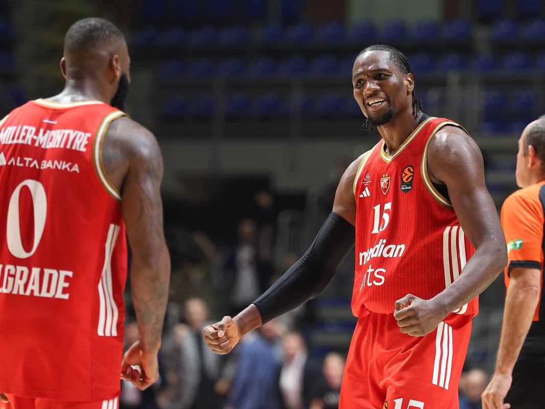  Makabi Crvena zvezda Ebuka Izundu 