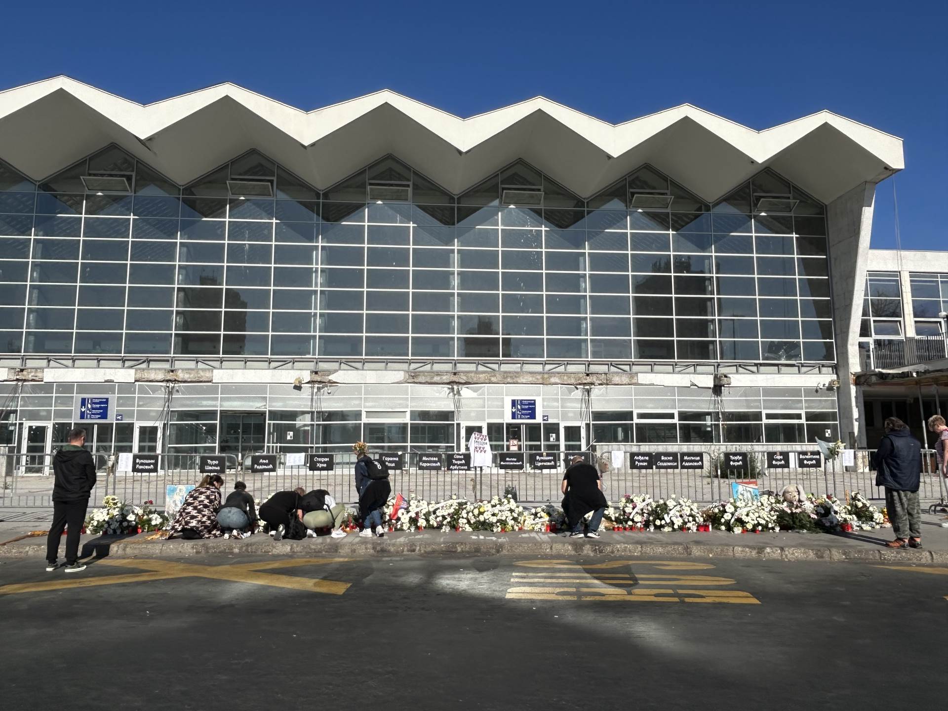  Obustavljaju se postupci protiv Vesića, Tanacković i Dimoski 