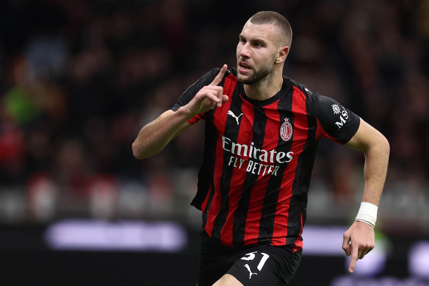  Strahinja Pavlović slavi gol 