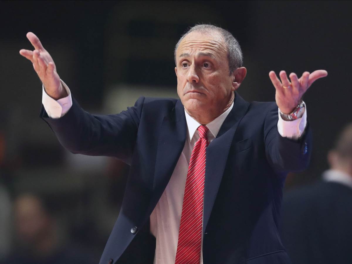  Zašto je Etore Mesina podnio ostavku u Milanu  