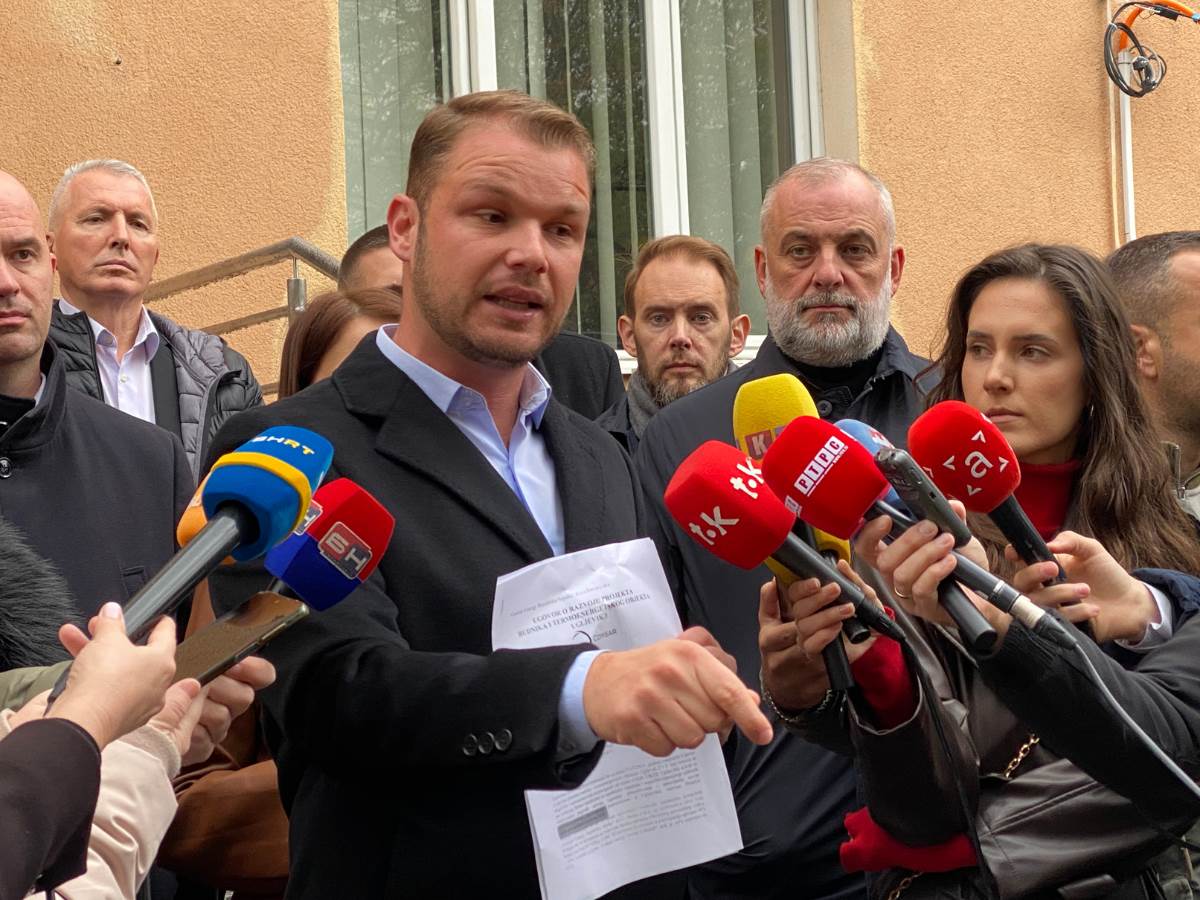  Stanivuković podnio krivične prijave u Republičko javno tužilaštvo Republike Srpske 