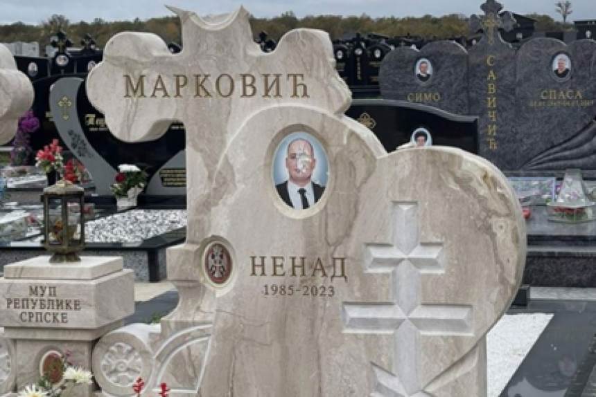  Pali vandali: Skrnavljenje groba ubijenog policajca u Bijeljini dobilo epilog 