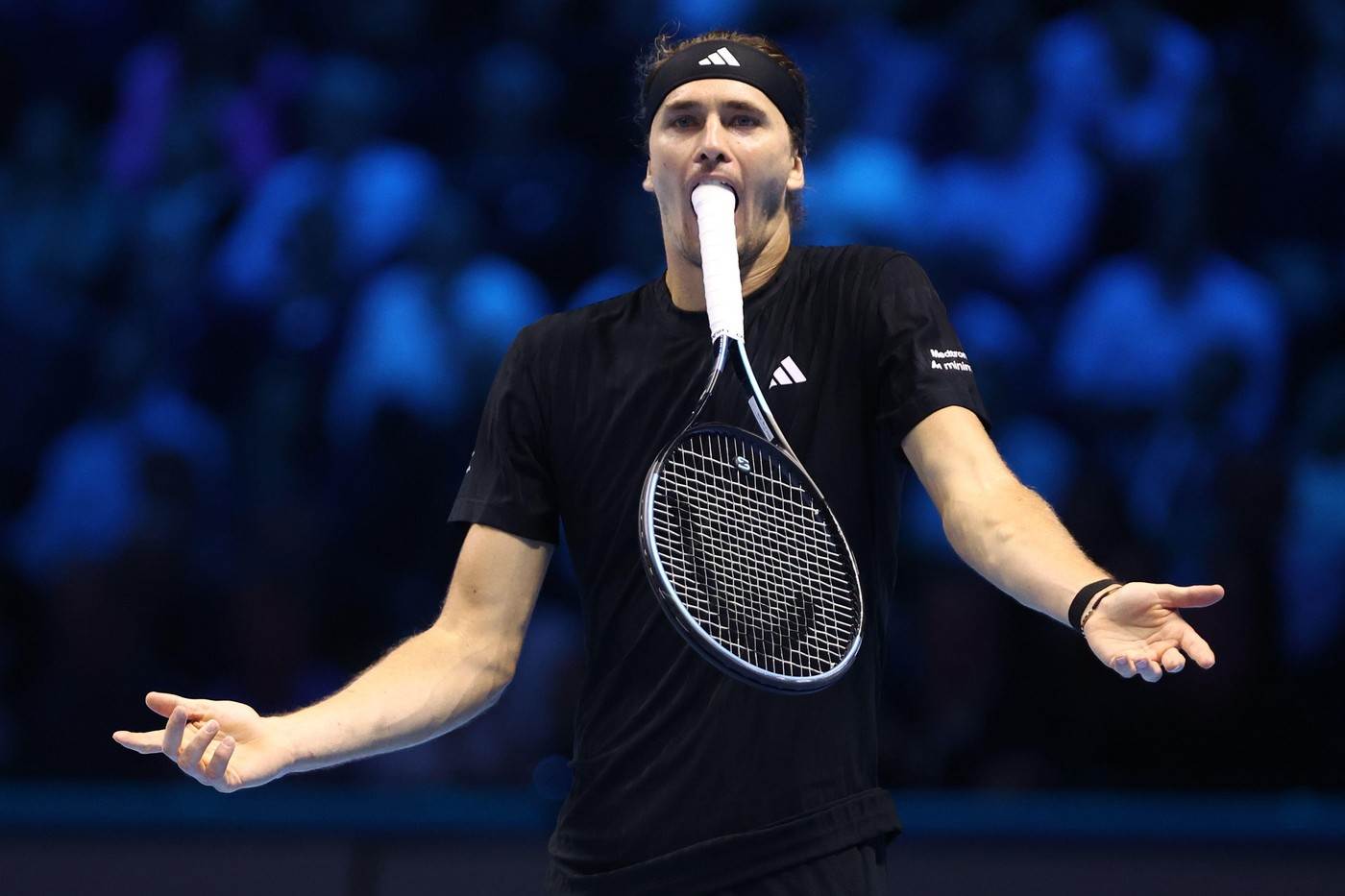  Saša Zverev pokušao da pojede reket  