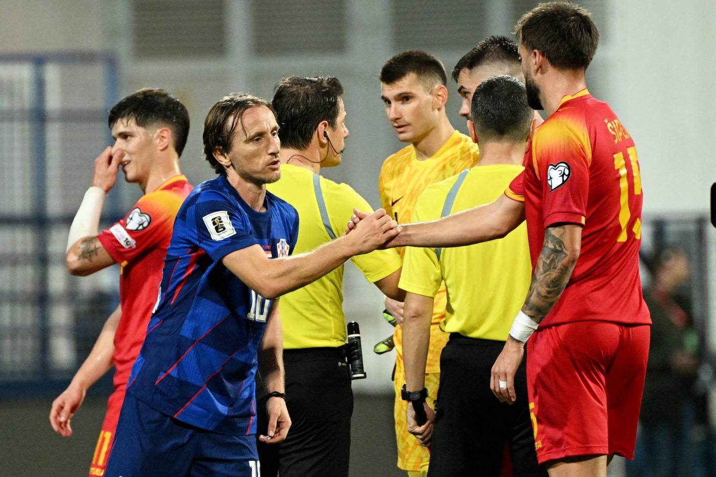  Luka Modrić oduševljen navijačima u Crnoj gori 