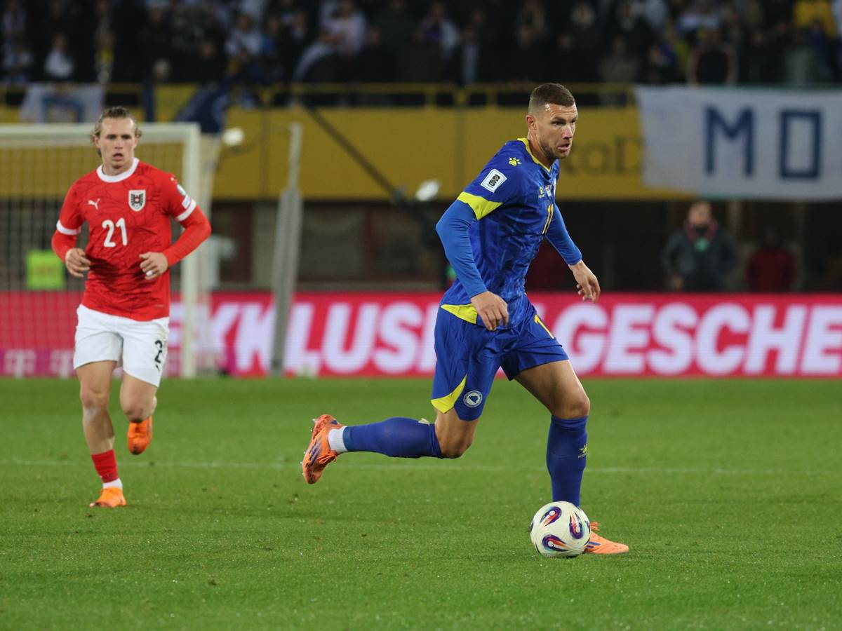  Edin Džeko poslije utakmice Austrija BiH  