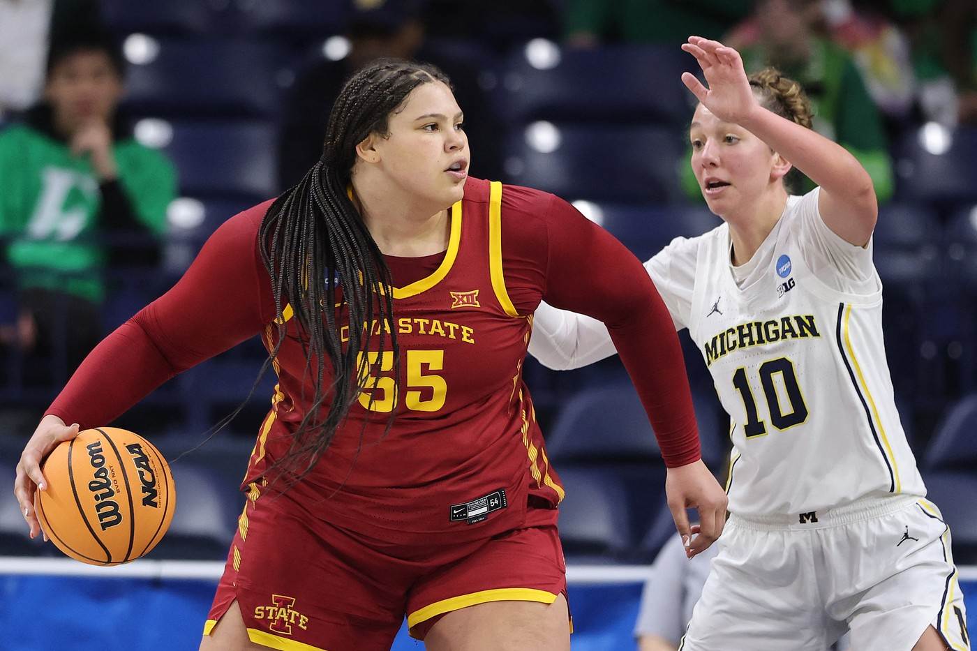  Audi Kruks zvijezda koledž košarke 