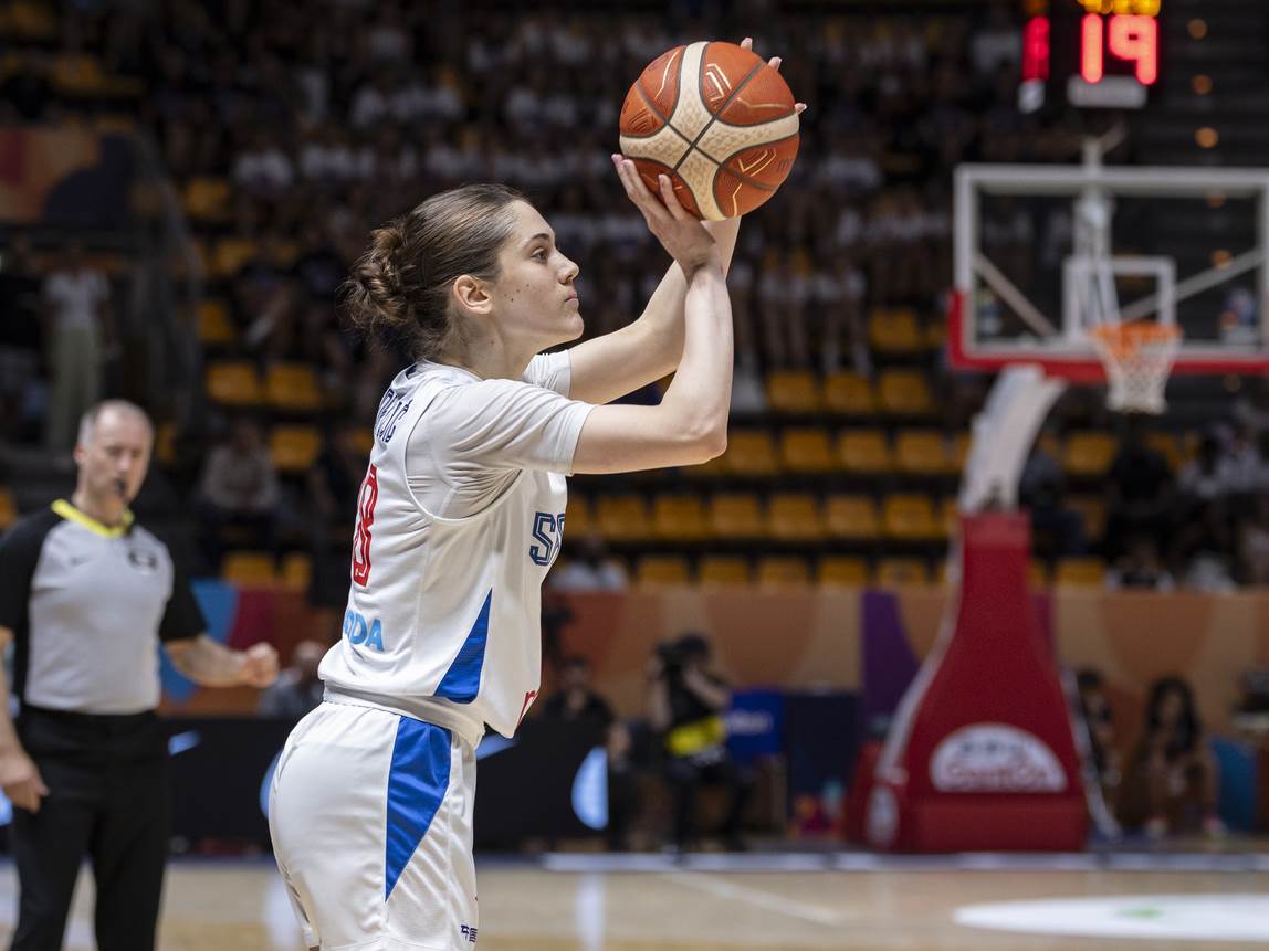   Jovana Popović u NCAA ligi 