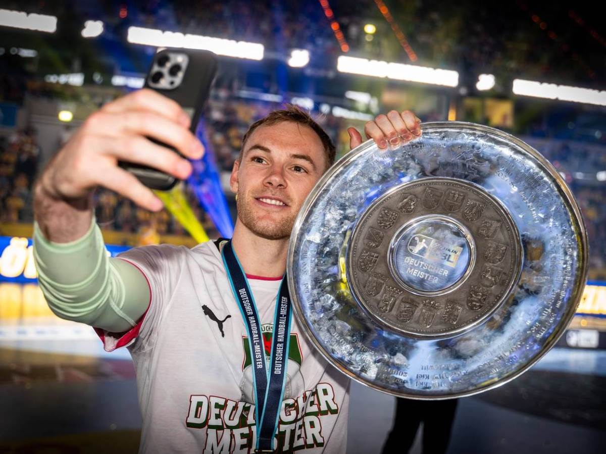  Ukraden trofej bundeslige 
