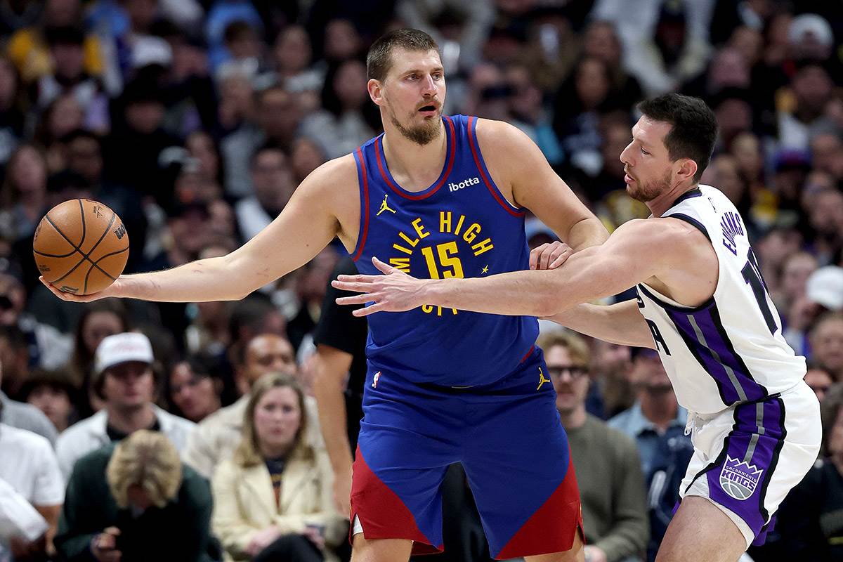  Nikola Jokić dao 44 poena u porazu Denvera od Sakramenta 