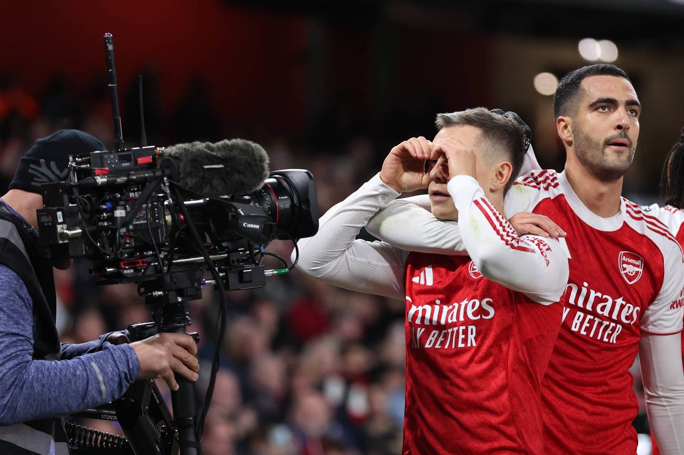  Lenadro Trosar slavi gol Arsenala 