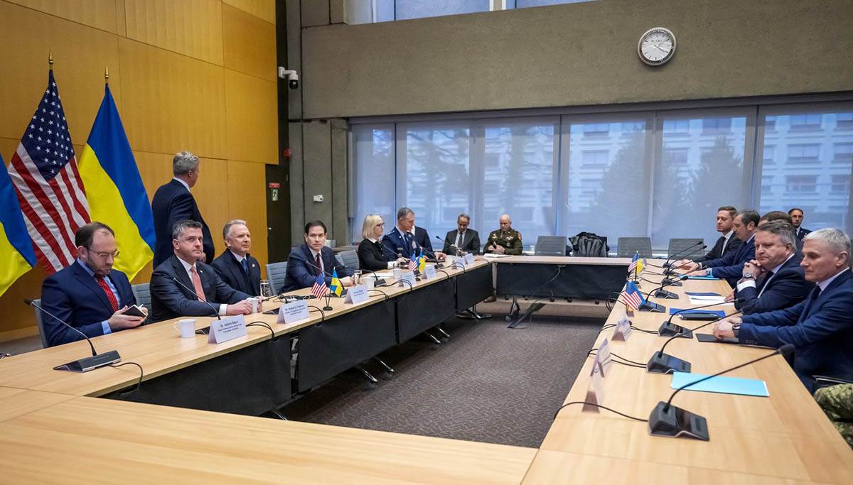  Mirovni plan za Ukrajinu "skraćen" na 19 tačaka: Amerika tvrdi da je dogovor blizu, a da li je zaista tako? 