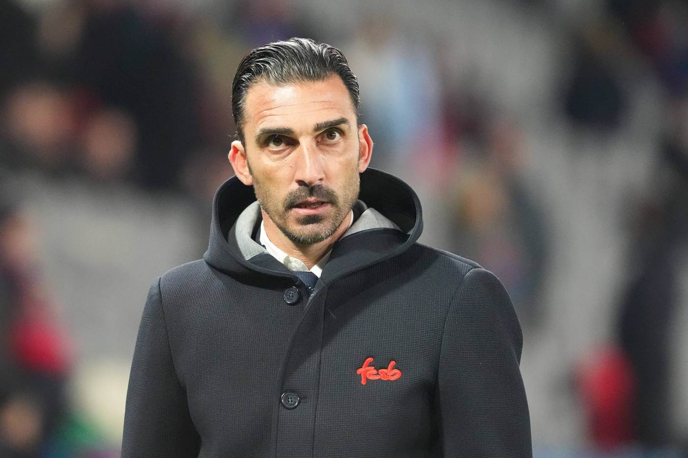  elijas haralambus se oglasio pred mec sa zvezdom 