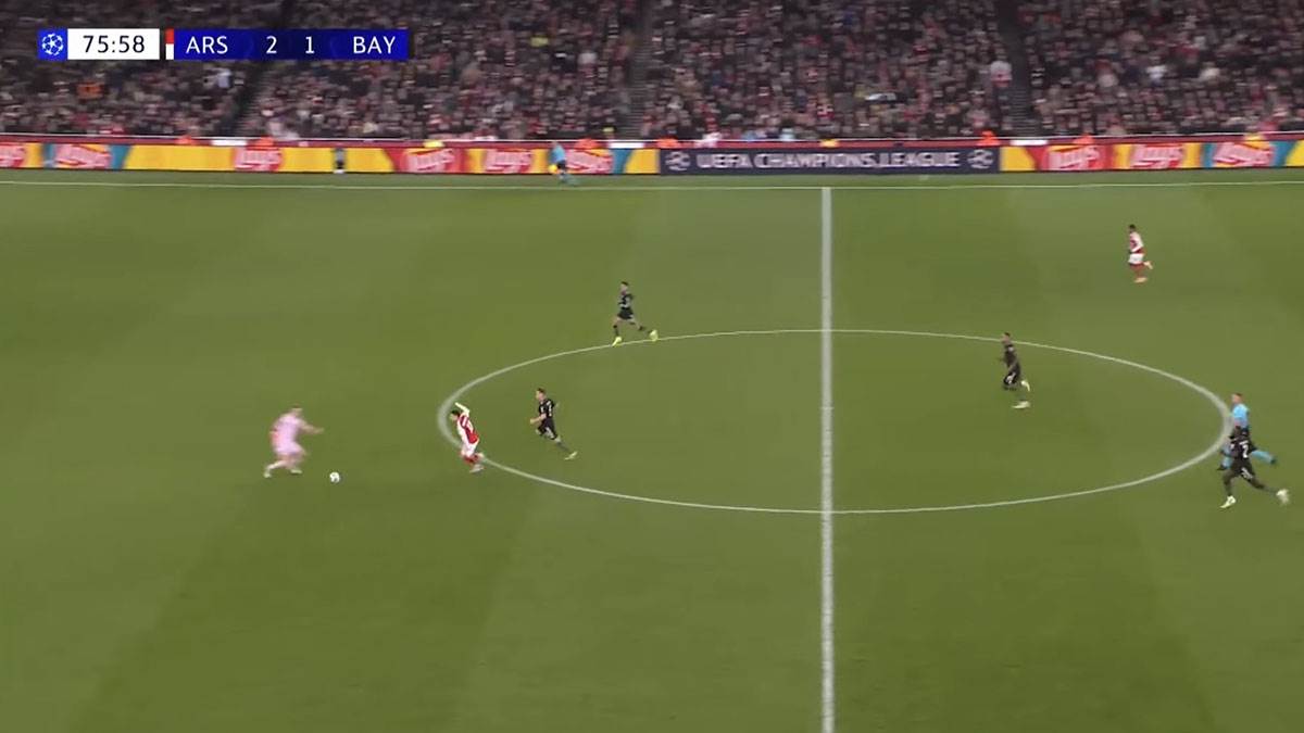  Greška Manuela Nojera na utakmici Arsenal - Bajern 