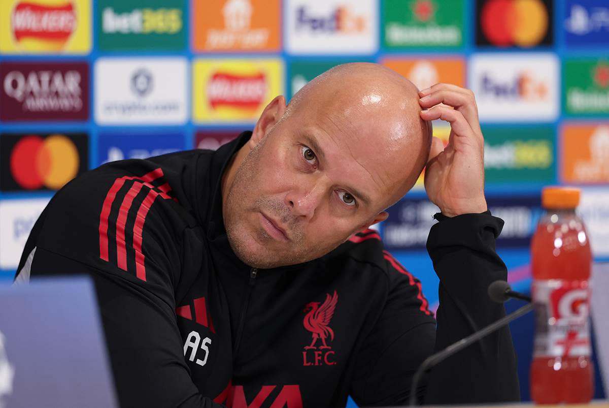  Arne Slot blizu otkaza u Liverpulu 