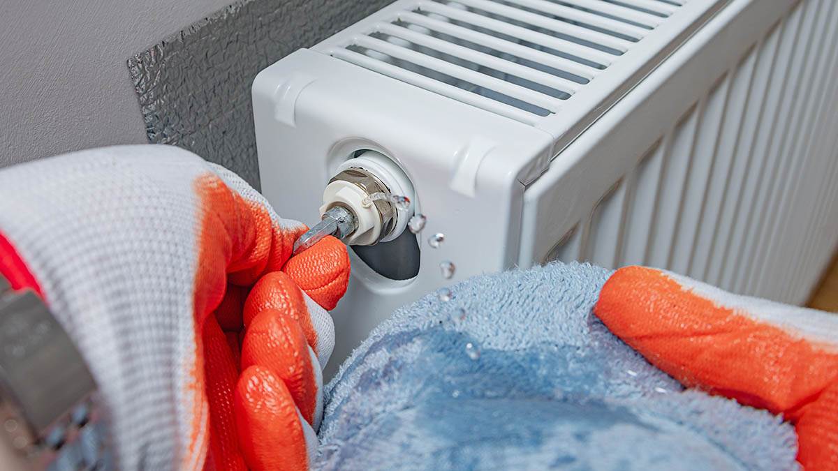  Kako odzračiti radijator 