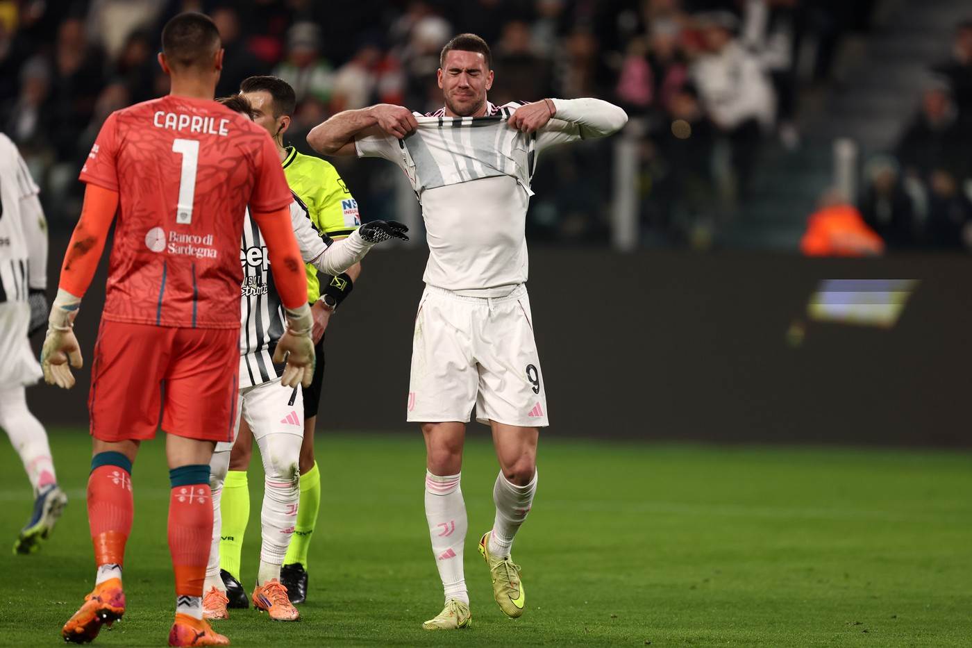  Vlahović bi mogao pet mjeseci biti van terena 