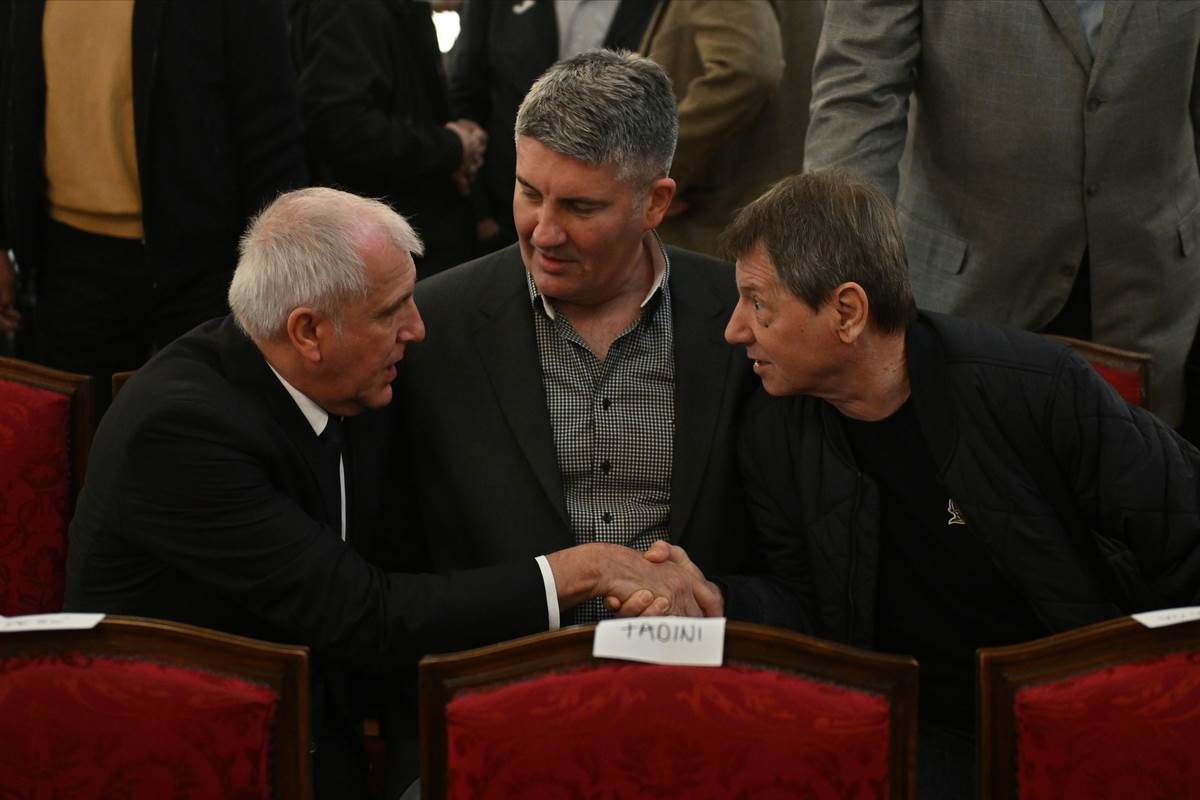  Zoran Slavnić doveo Željka Obradovića u Partizan 