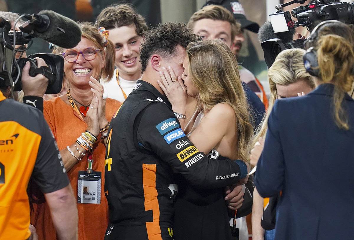  Ko je djevojka Landa Norisa  