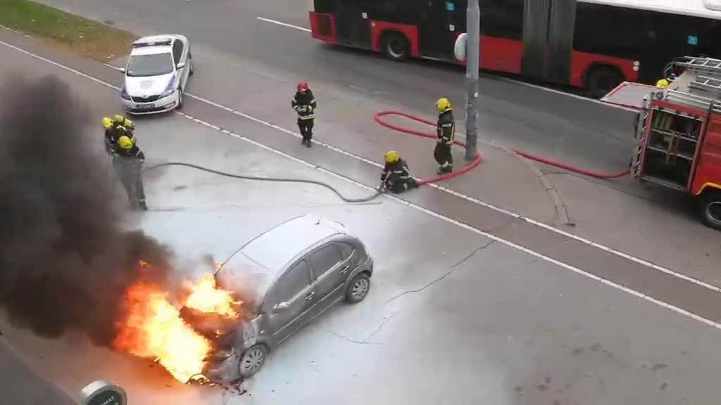  Zapaljen automobil tužiteljke iz Subotice 
