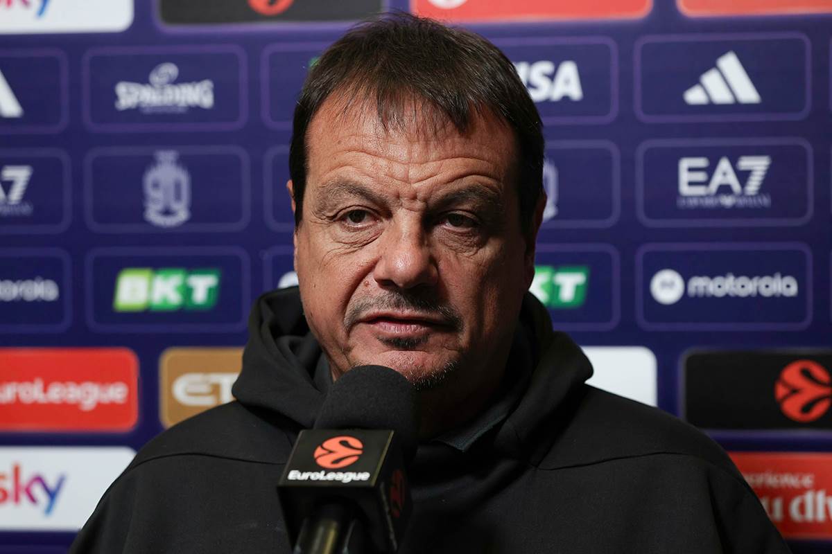  Ergin Ataman motiviše igrače Panatinaikosa 