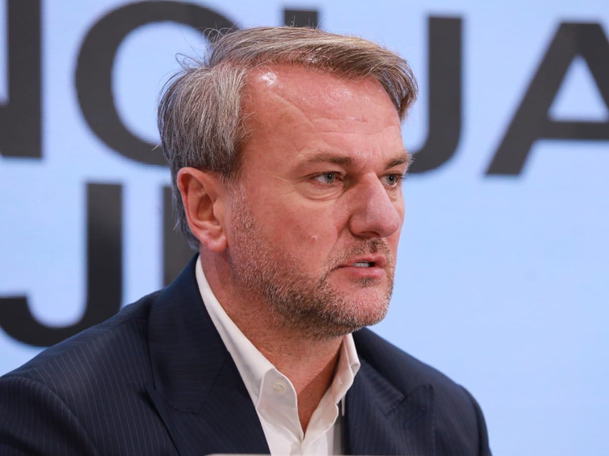  Pres konferencija Ostoje Mijailovića uživo prenos 