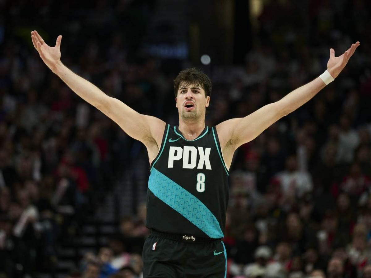  Deni Avdija odličan na utakmici Toronto Portland 