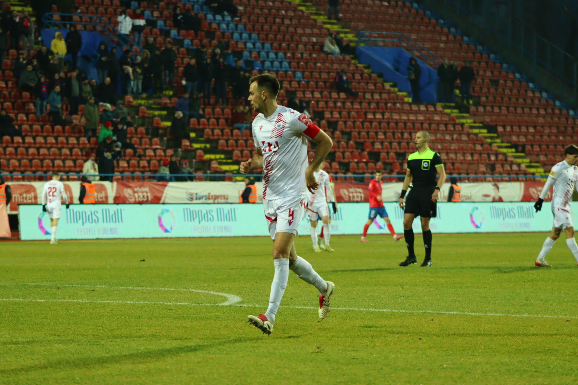  Hrvoje Barišić 