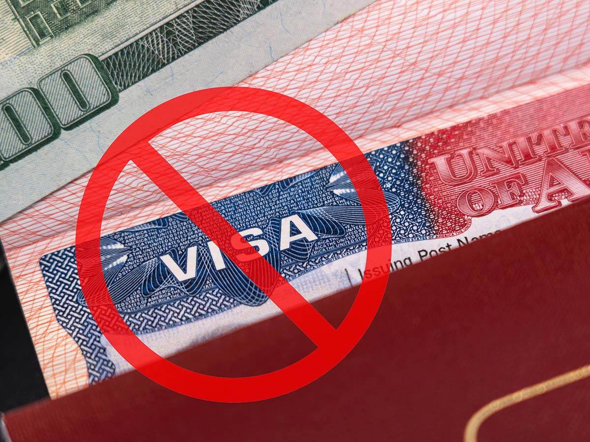  Google i Apple upozorili radnike da ne napuštaju SAD zbog vize 