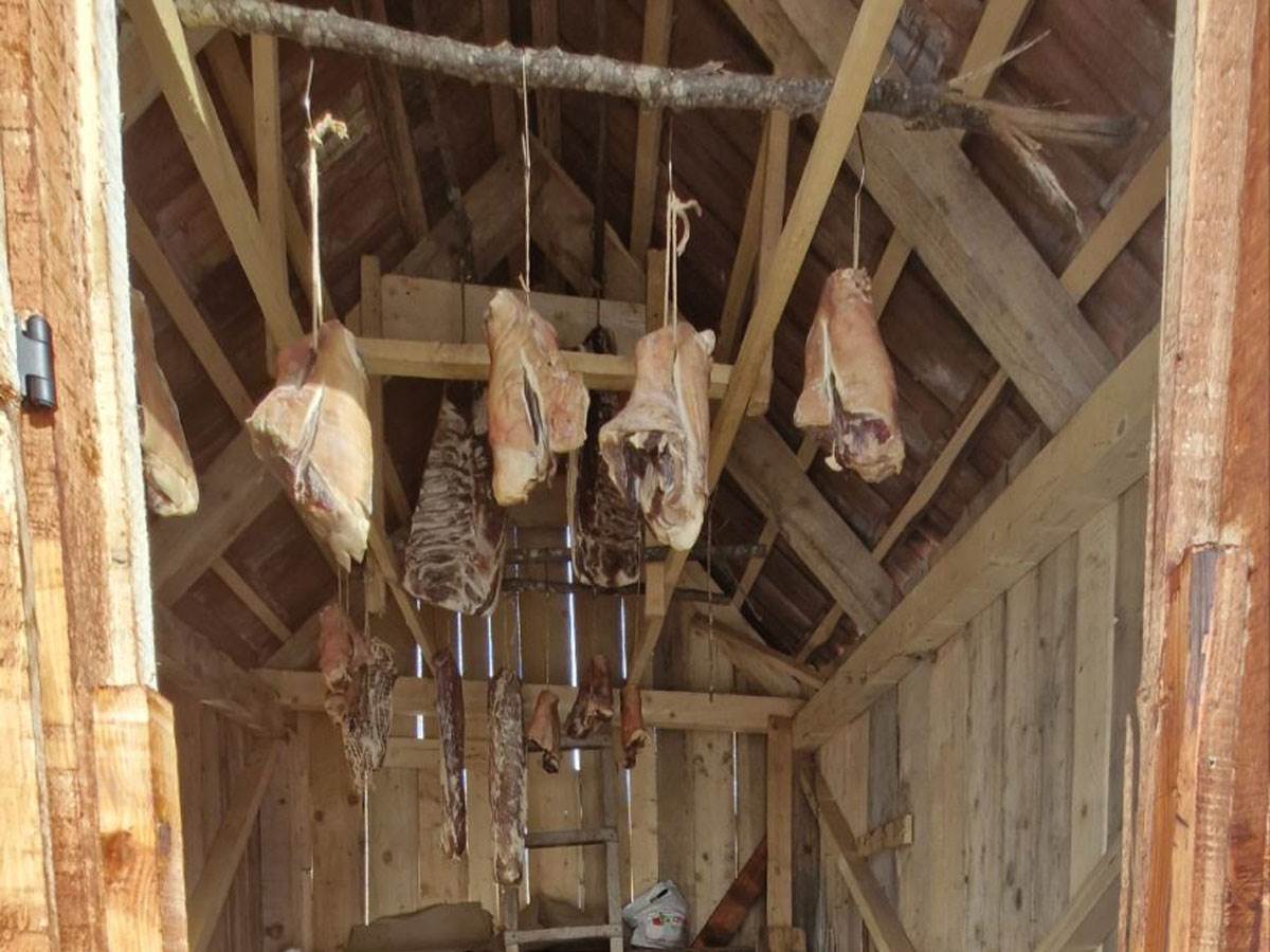  Uhapšen kradljivac suvog mesa u Šipovu 