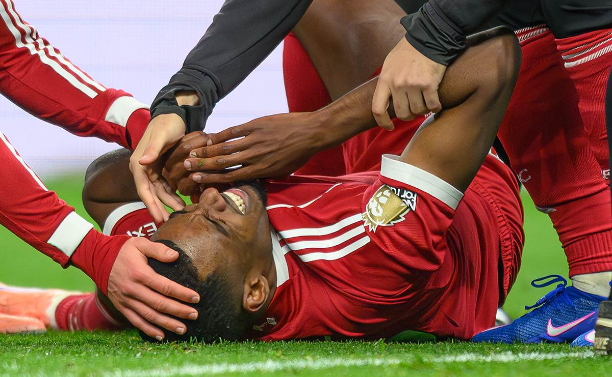  Aleksander Isak slomio nogu 