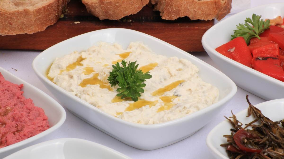  Salata od susama i bijelog luka recept 