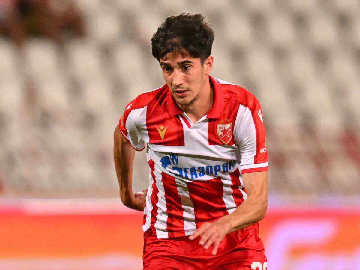 Crvena zvezda želi Jegora Pruceva 
