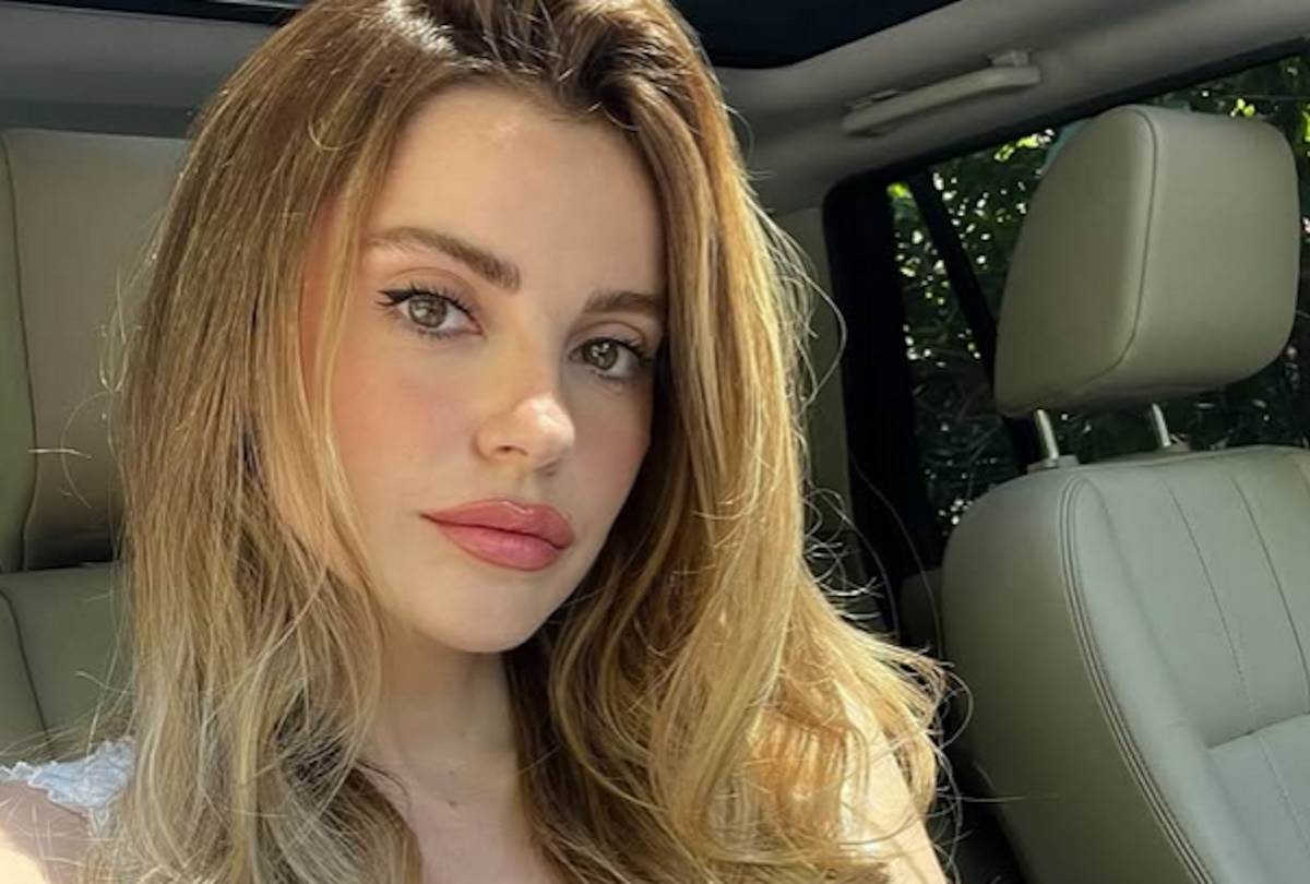  Uhapšena glumica Ezgi Ejuboglu 