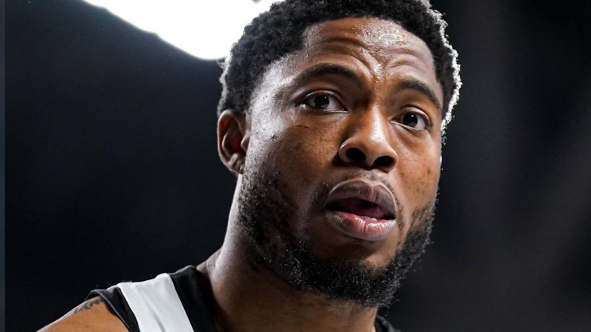  Olimpijakos neće dati Sejbena Lija za Tajrika Džounsa 