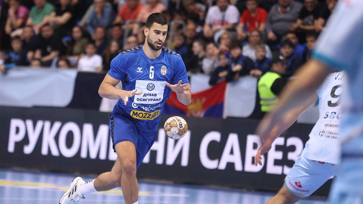  Miloš Kos se oglasio o povredi 