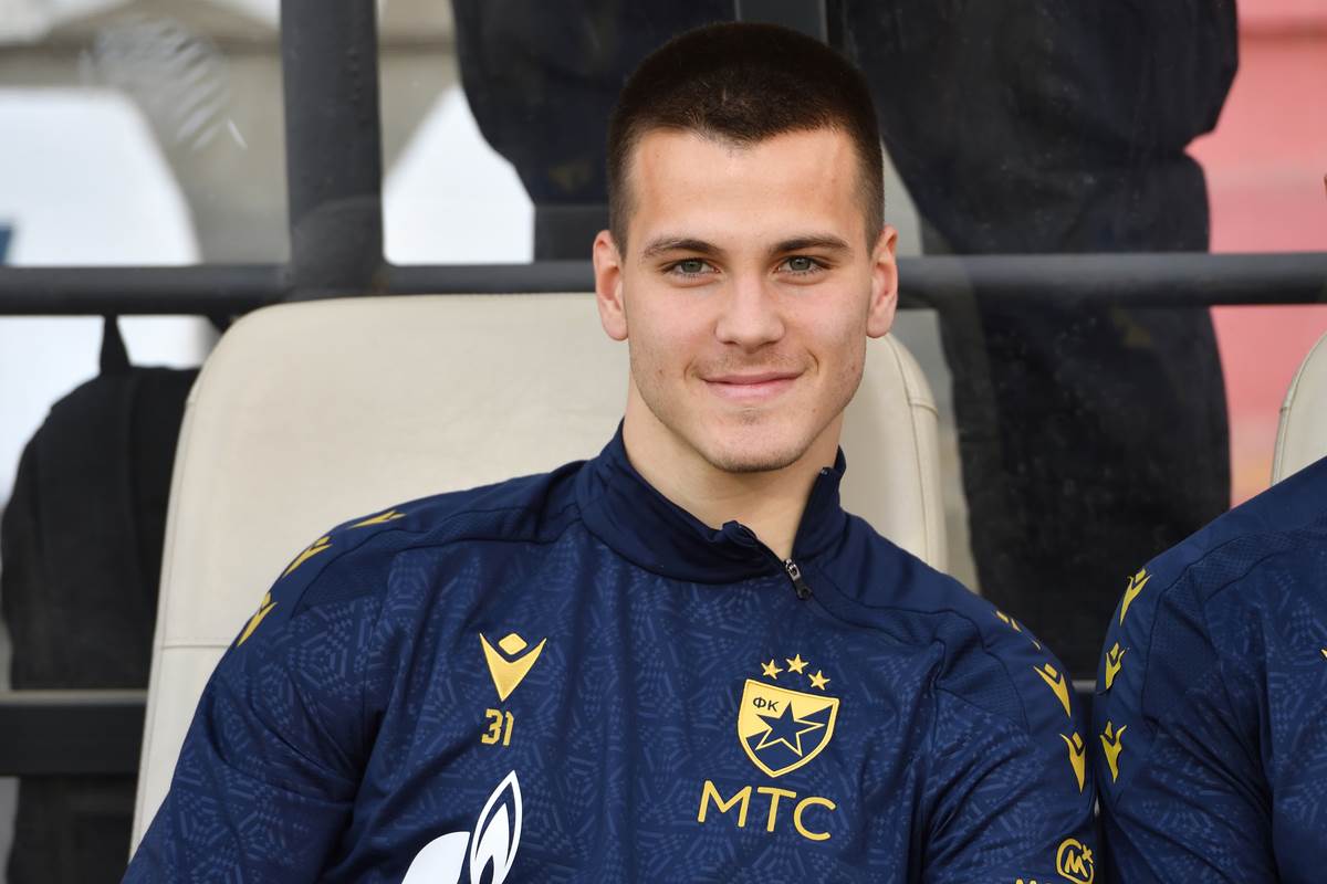  Crvena zvezda poslala dvojicu fudbalera na pozajmicu u Napredak iz Kruševca 