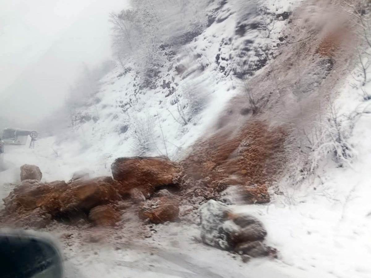  Odron na putu Pale - Sarajevo 