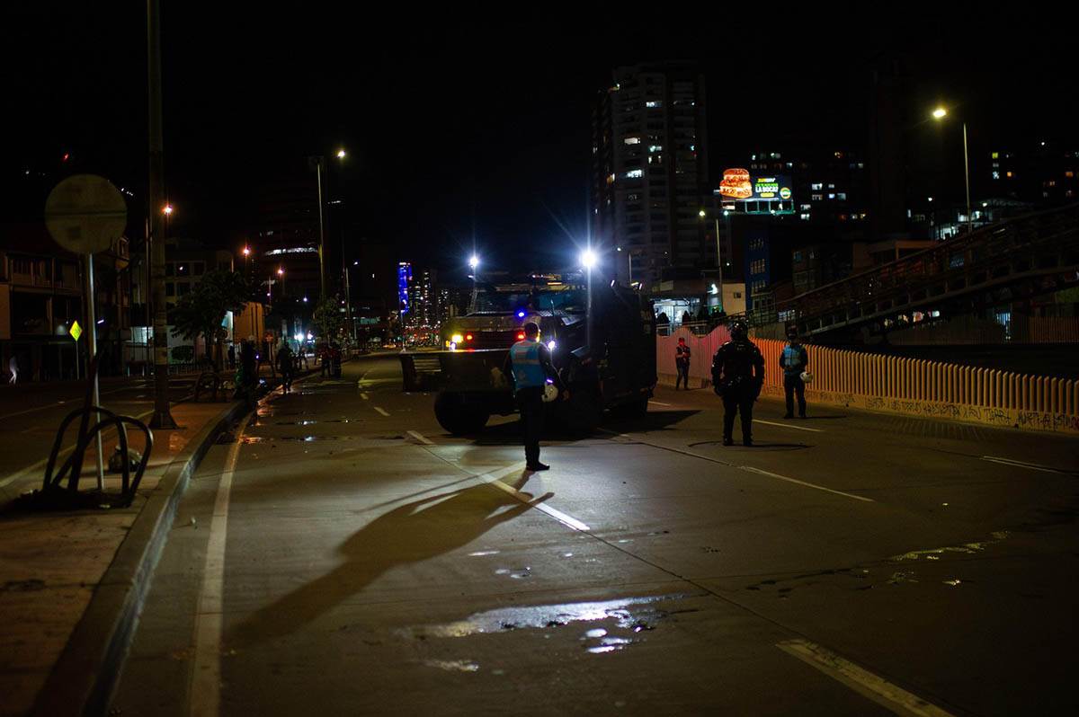  Kolumbija rasporedila tenkove na granici sa Venecuelom 